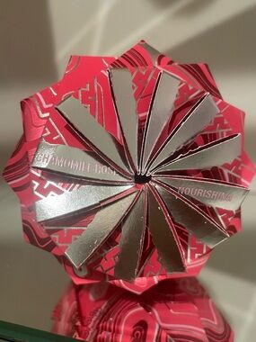Viori Chamomile Rose Castor Oil Solid Shampoo - Pink & Silver